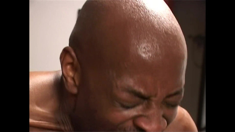 Xtime Network: Sexy Moon follada por 4 pollas