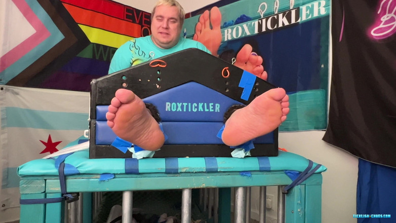 Ticklish Chubs: Matt Lagi Asik Digelitik Sampai Melelahkan