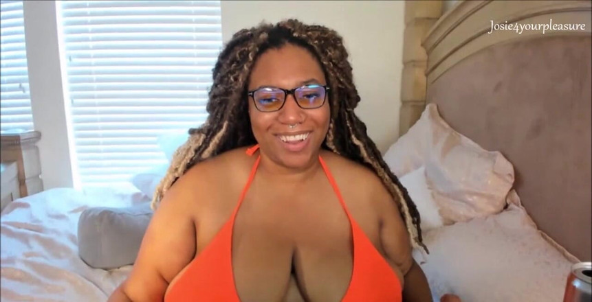 Josie4yourpleasure: Distracție în bikiniul meu portocaliu Lil. Gură umedă și pizdă.