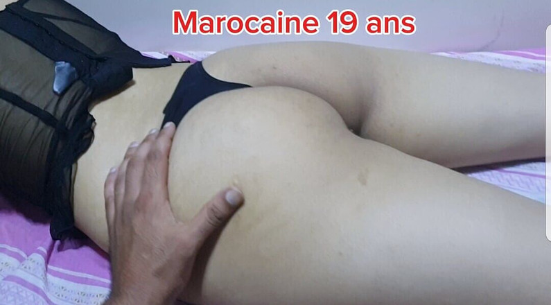 sahar good: 他发现我是一个男人，我的继妹睡在我的肚子上，他和我和我的爱人相处，但我没有被填满