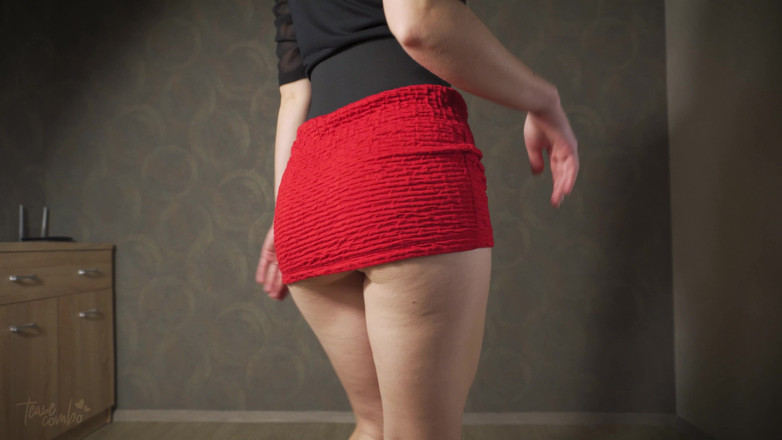 Teasecombo 4K: Under Skirt Dancing In Tight Short Dress