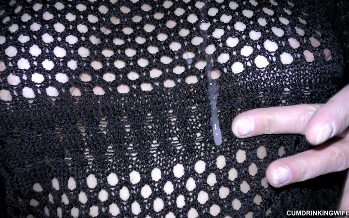 Cumdrinking Wife: Gangbang no teatro pornô enquanto o marido fica em casa -...