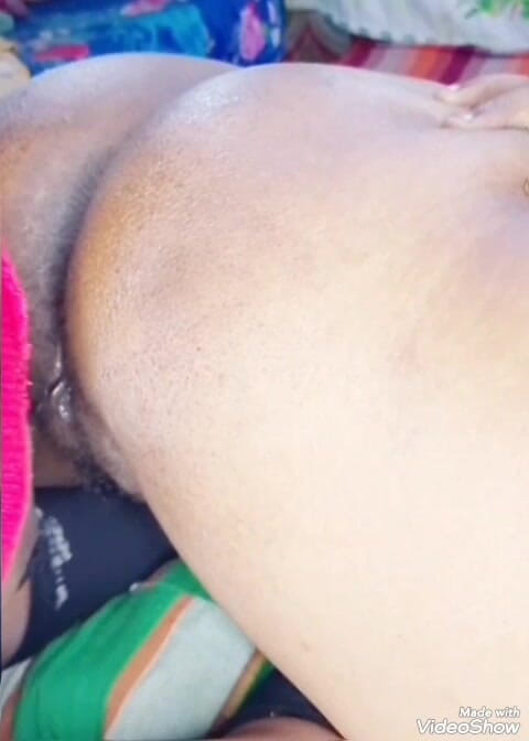 Busyperera: Sexy vriendin hardcore poesje likken op Valentijnsdag