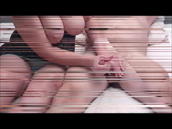 Asia: CC: Испорченные ручные стимулы