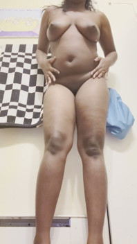 Jamaica Girl Shaking Beautiful Ass