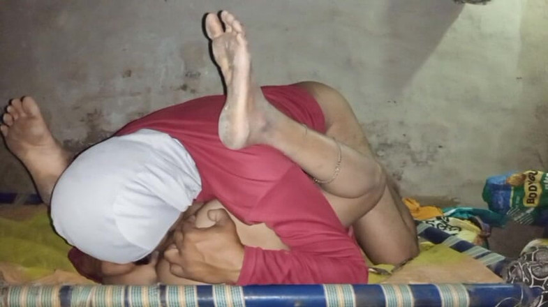 Kumari1996: Vợ và chồng Ấn Độ đã làm tình 69 và thật sự vui vẻ