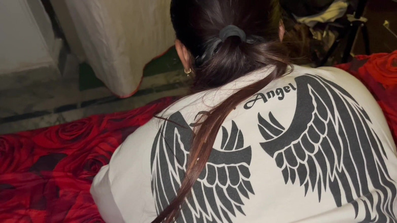 Milfyjean: Adik ipar Ki Hui dipaksa berkongkek.