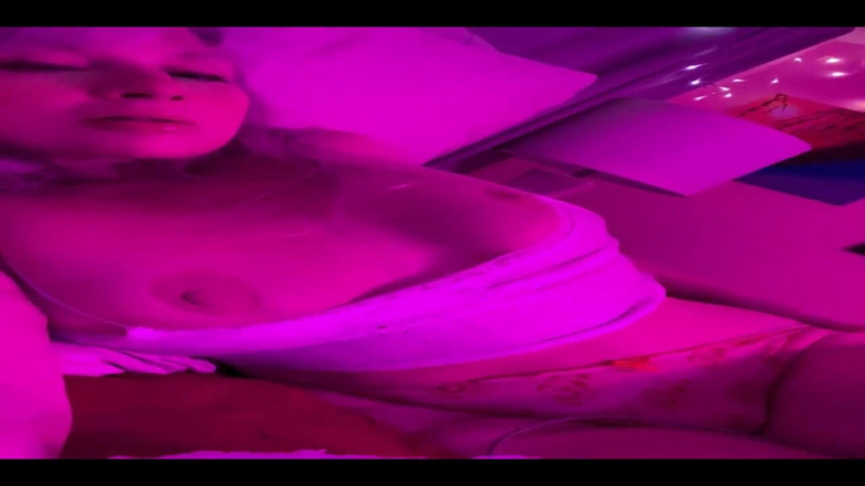 PaintedRose: Hecho para mí cuerpo a cuerpo