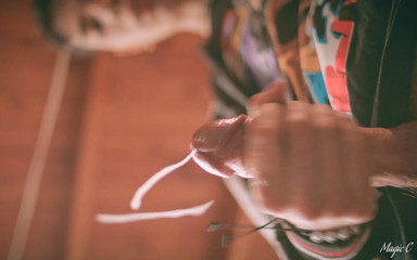 Magic C: Sexy twink magic c šukání falešné kundičky, dokud se nevystříká přes...