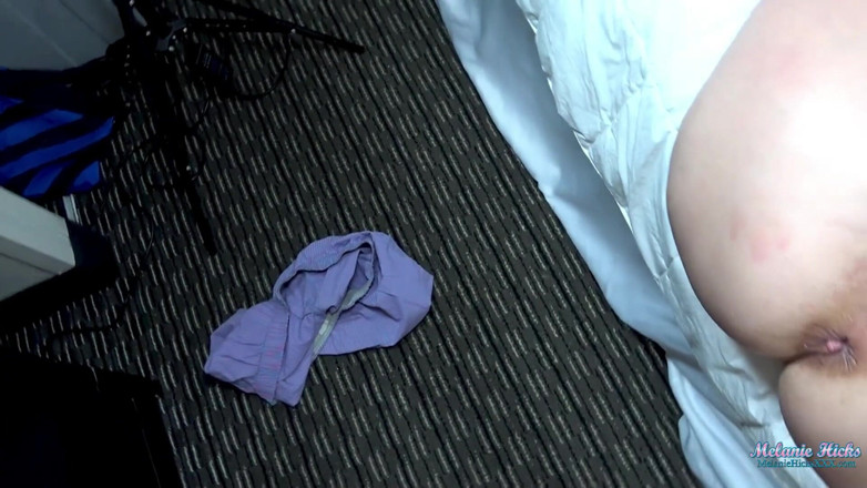 Melanie Hicks: Honey lets try anal