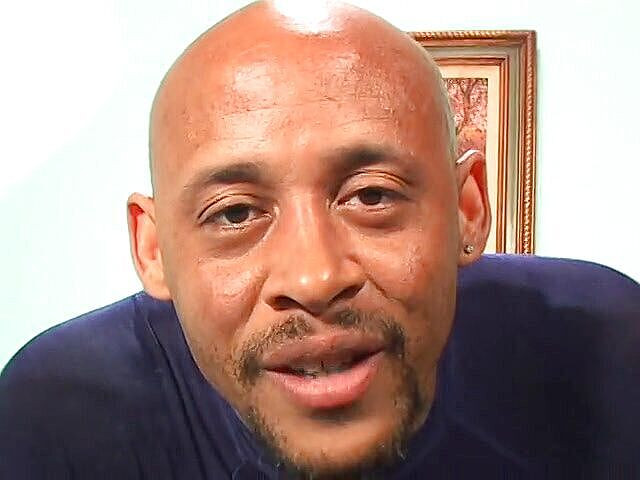 Big in Asia: Pantat Asia dientot kontol hitam