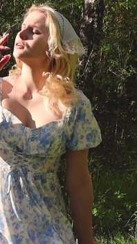 Ein Mädchen Aus Dem Dorf