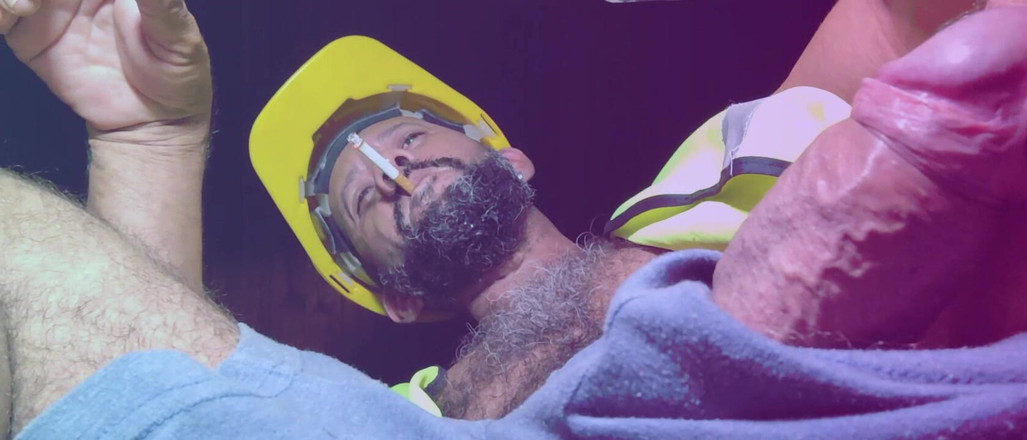 Stink HairyMale: Röker på natten