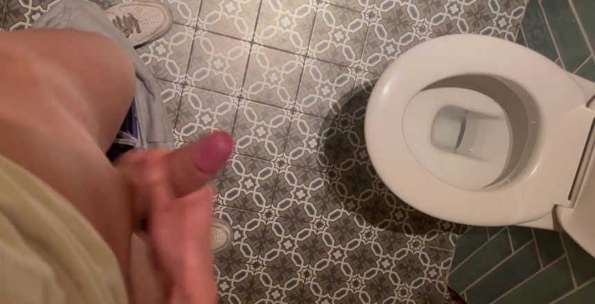 ethanjames1997: en place