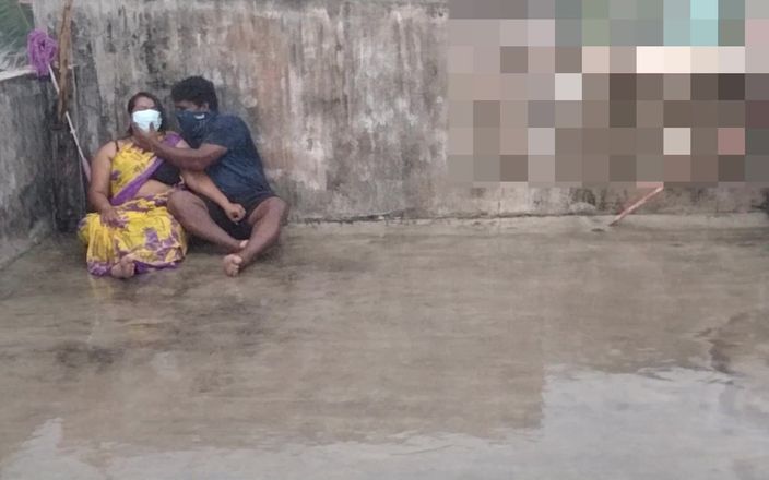 Tamil lesbian: Sexo con lluvia en la terraza