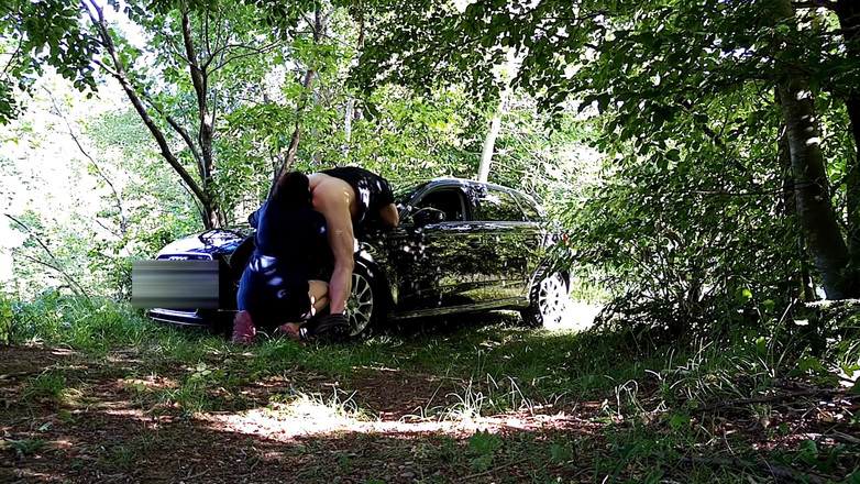 Toilet Mommy: Tidak begitu membosankan petang