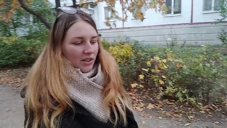 SweetAndFlow: Fucked a college girl at the entrance