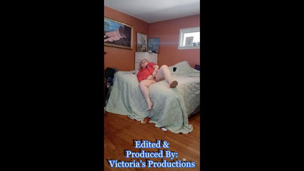 BBW nurse Vicki adventures with friends: Enfermeira Vicki usa mini vestido de rato e sapatos de...