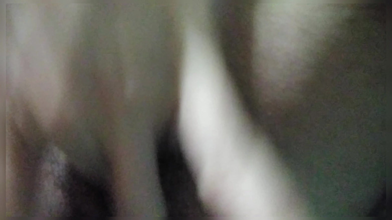 Sexy Aishaa: Ditalino solista amatoriale