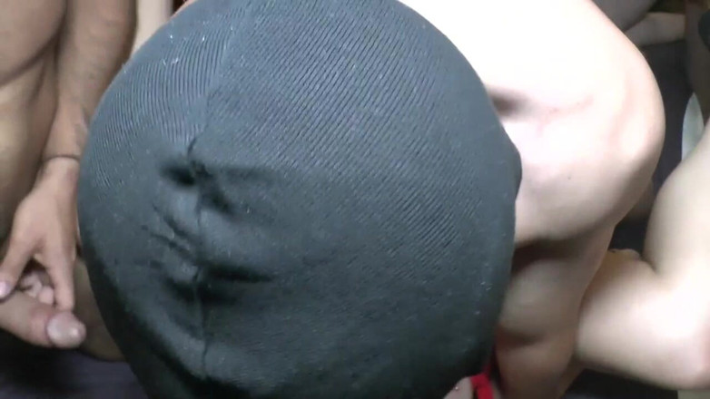 Creampie Clinic: Britânica puta várias gozadas alemãs