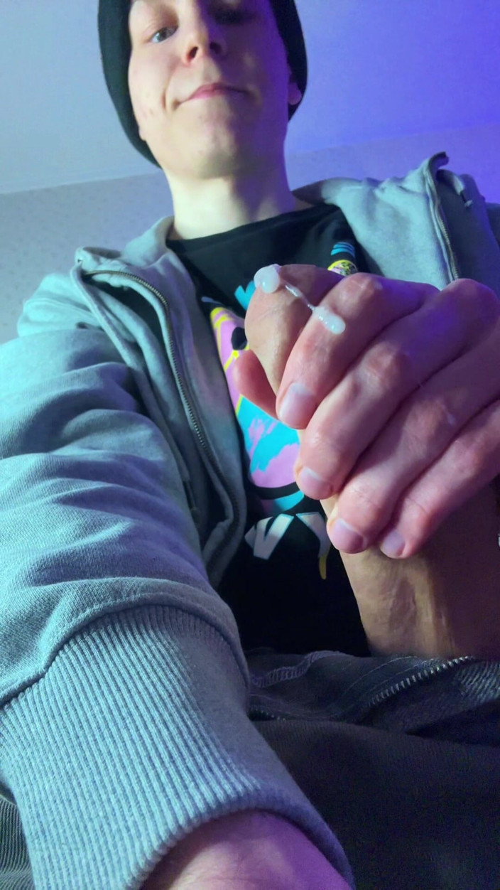 Morflot24: Jerking off on My Roommate's Side of the Bed While...