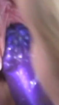 Julie Night & Mariah Cherry Lesbo jí prstění