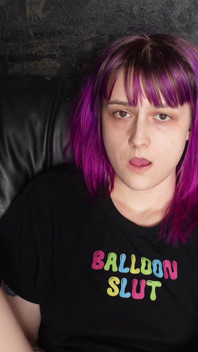 Orgasme Alice Bean: awek pelik Wank