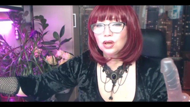 AimeeParadise: Zdeprawowana dojrzała dziwka zdradza męża z pierwszym wirtualnym licznikiem w...