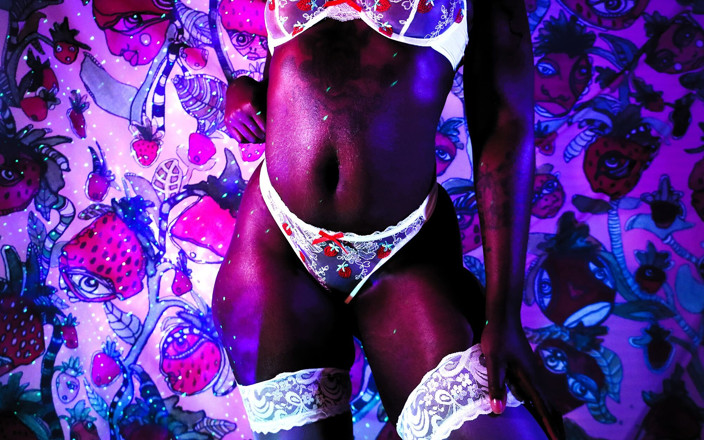 NewDaddies: Npc Fuck Doll 8 Big Tits Black Babe Thanks White Stepdaddy