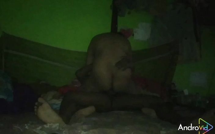 BMsexlove100: () Verdadero amigo follando esposa infiel más duro y capturado...