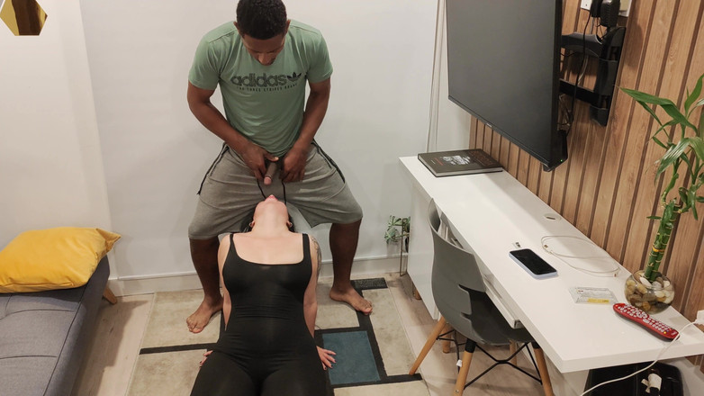 Anotonella-jones: De bästa yogapositionerna som garanterar dig ett bra knull