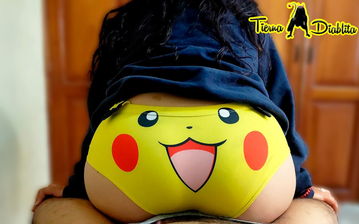 Tender Little Devil: Esfreguei O Pau Do Meu Colega De Quarto Com Minha...