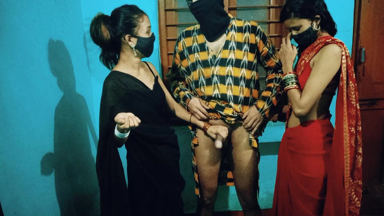 Hot_Monika: Zwei bhabhi-fick mit frechen Devar für harten sex, Bhabhi lehrt...