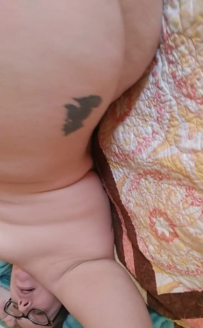 Lily Bay: 哎呀，我厌倦了醒来后不会被干