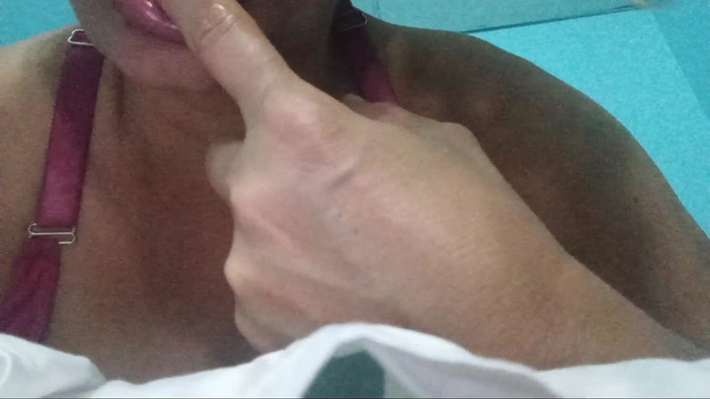 Lobicam: Muie dură încântată să sugă pula.mamada De Polla Dura Exitada