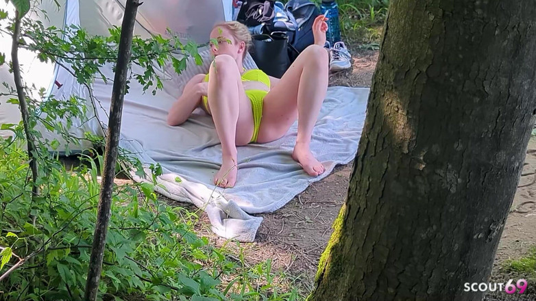 Scout69: Blondă germană Mia Adler Da străin vedere la persoana 1 futai...