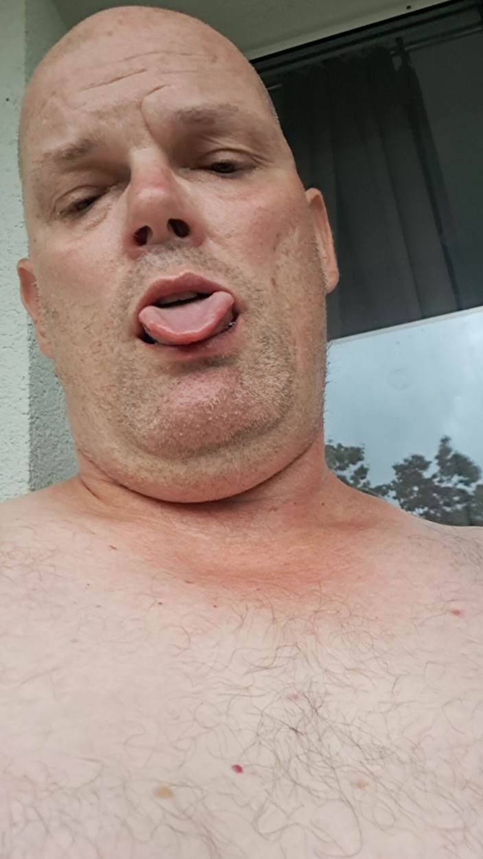 Fickspecht: Or Would You Rather Fuck the Slut on the Balcony?