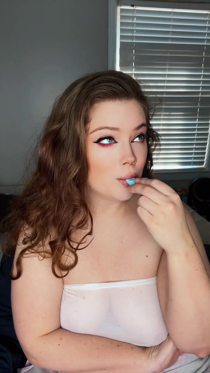 Dirtysecret: Twoje nowe życie jako moja bezpłatna maminsynek