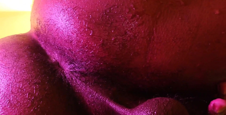 Hallelujah Johnson: Velký černý chlupatý zadek uctívání Hallelujah Johnson