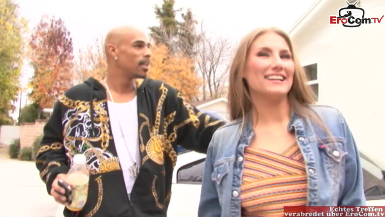 EroCom: Horny slut with small tits enjoys the bbc