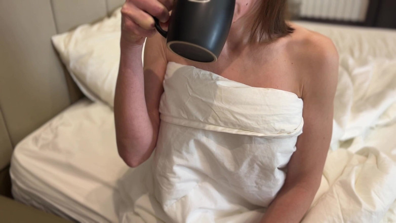 Mistress Mary: Yanlış kahvaltı için ceza bakış açısı