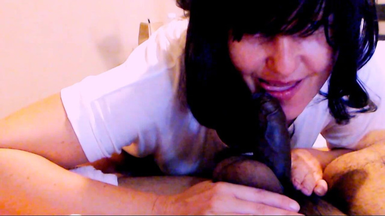 Bolly Karma: Ele quer manter seu emprego - fodeu seu chefe milf