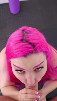 I Creampie a Big Tits PAWG with Pink Hair and Vagina at the Gym