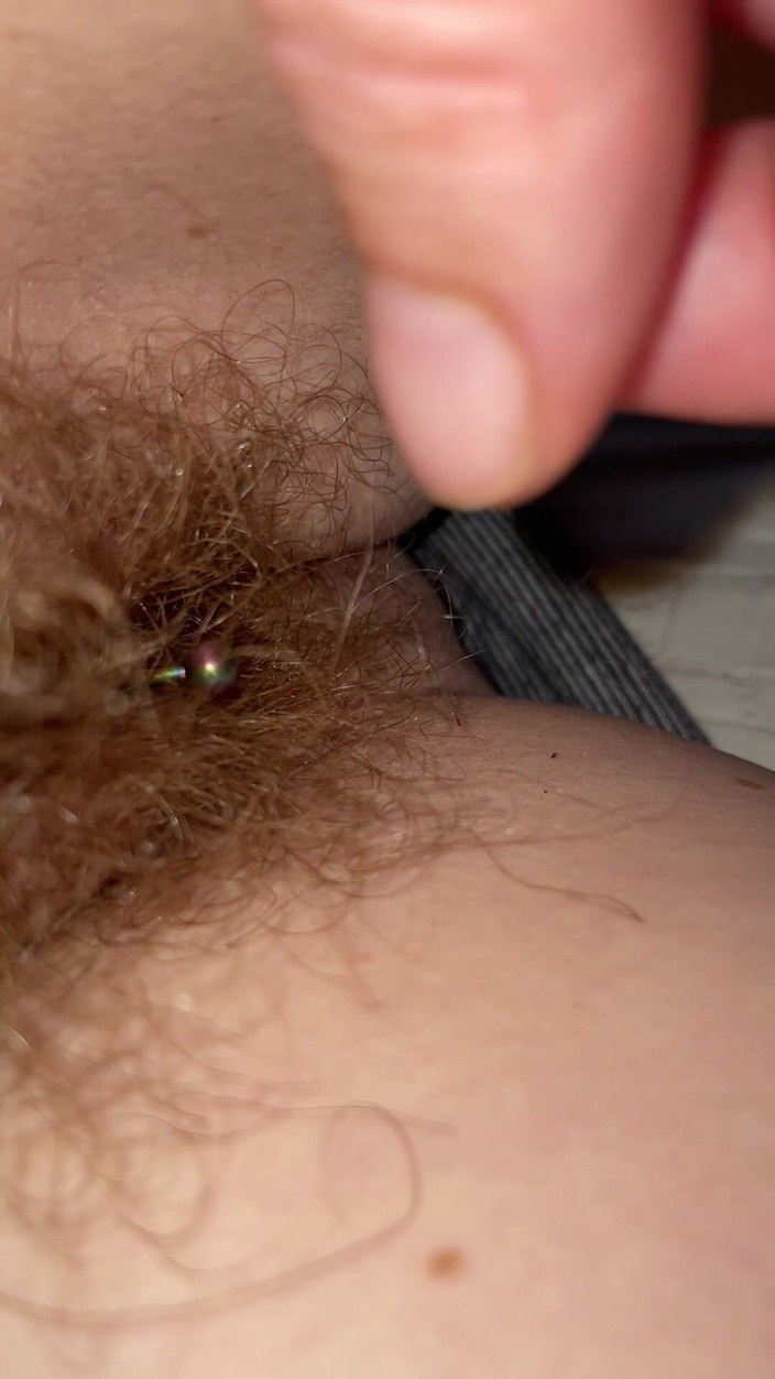MistressWriggler: One Hair Heaven as a Single Pube Gets Caught Around...