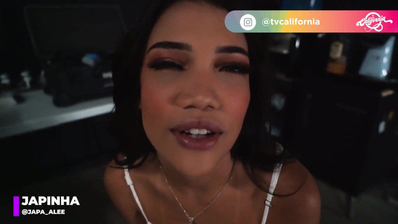 California TV: Sahne arkası - ayarla souza