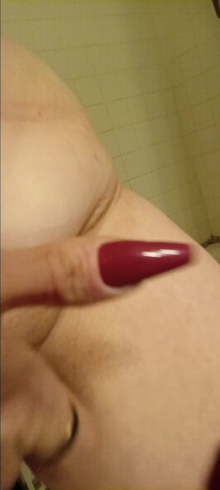 Big Red and her Pretty Kitty: Memekku udah nggak bisa dipuasin sama kontol besar!