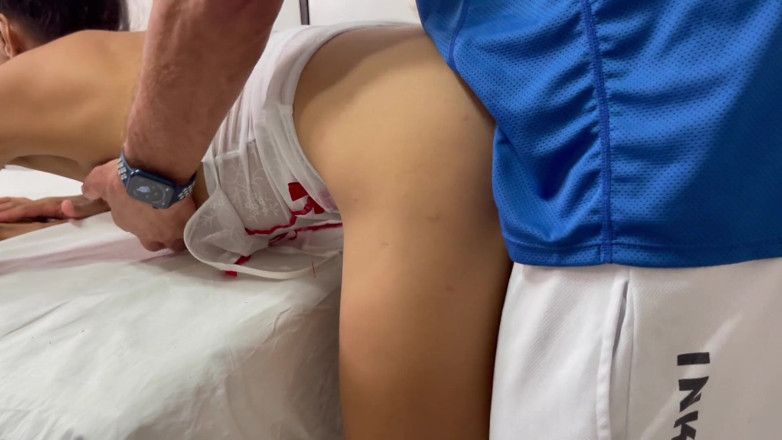 Magnita: An injured tennis player gets hands on help from the...