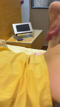 Zdradza Swojego Chłopaka Z 25 Cm Wzrostu Jego Współpracownika