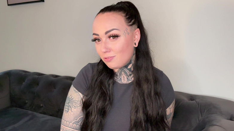 Miss Valentina: Tajná práce přítelkyně