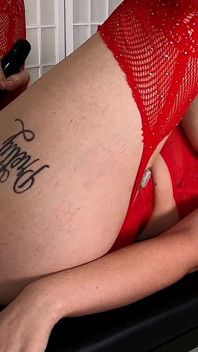 Airtight Slink Slut. Squirt, Dpd, and Triple Penetrated!